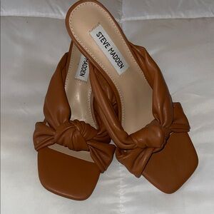 Steve Madden Brown Mules with Bow Detail